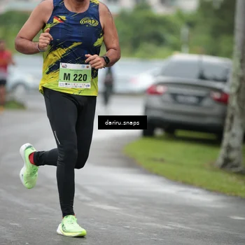 Runner Photo 8546261
