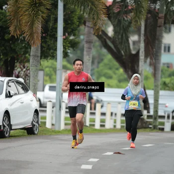 Runner Photo 8546277