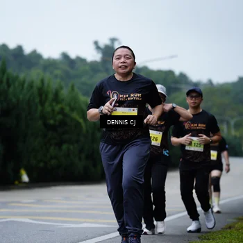 Runner Photo 8546287