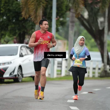 Runner Photo 8546310