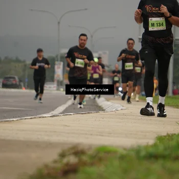 Runner Photo 8546312