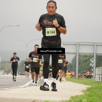 Runner Photo 8546315