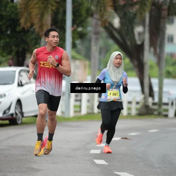 Runner Photo 8546327