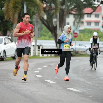 Runner Photo 8546331