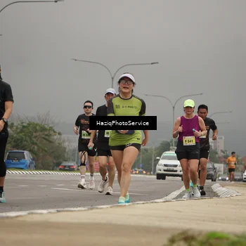 Runner Photo 8546340