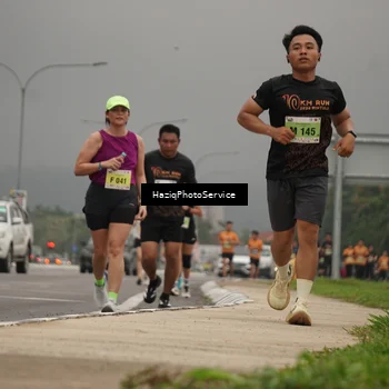 Runner Photo 8546342