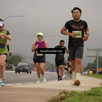 Runner Photo 8546354