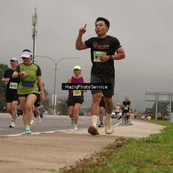 Runner Photo 8546361