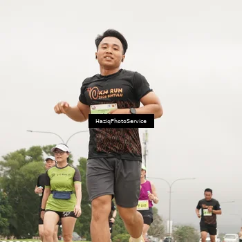 Runner Photo 8546371