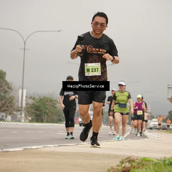 Runner Photo 8546391
