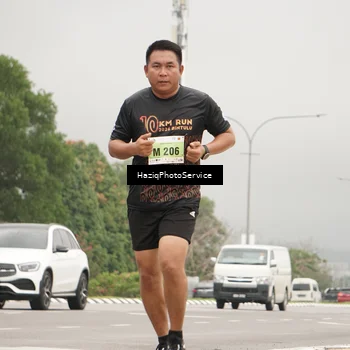 Runner Photo 8546402