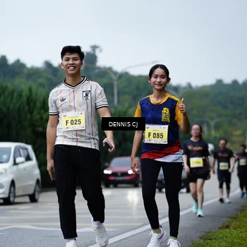 Runner Photo 8546405