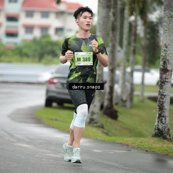 Runner Photo 8546503