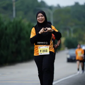 Runner Photo 8546575