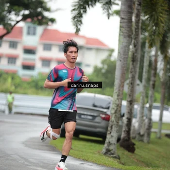Runner Photo 8546598