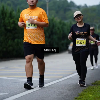 Runner Photo 8546669