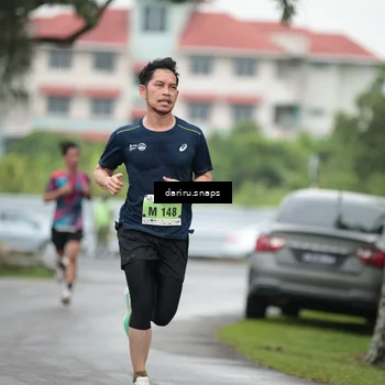 Runner Photo 8546675
