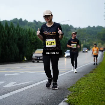 Runner Photo 8546684
