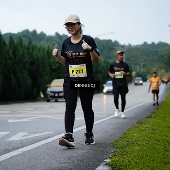Runner Photo 8546688