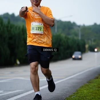 Runner Photo 8546724