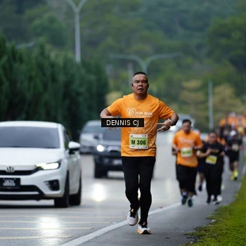 Runner Photo 8546732