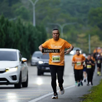 Runner Photo 8546734