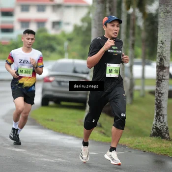 Runner Photo 8546746
