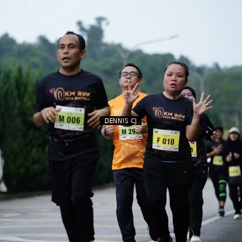 Runner Photo 8546780