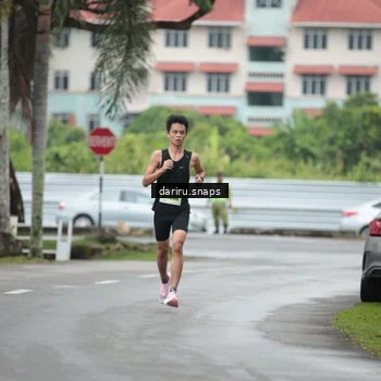 Runner Photo 8546795