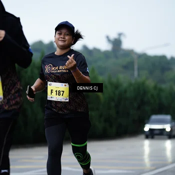 Runner Photo 8546810
