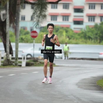 Runner Photo 8546820