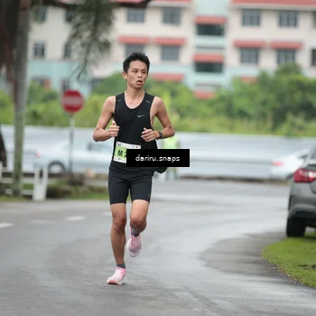 Runner Photo 8546821