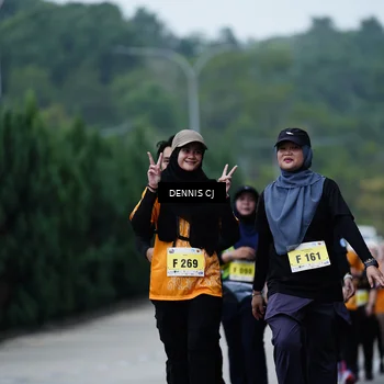 Runner Photo 8546834