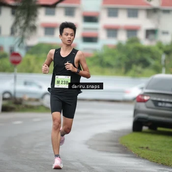 Runner Photo 8546838