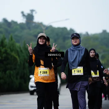 Runner Photo 8546878