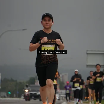 Runner Photo 8546910