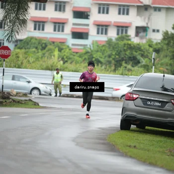 Runner Photo 8546916
