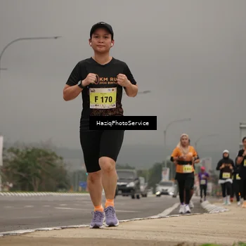 Runner Photo 8546920