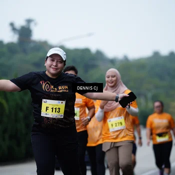 Runner Photo 8546924