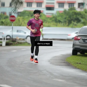 Runner Photo 8546943