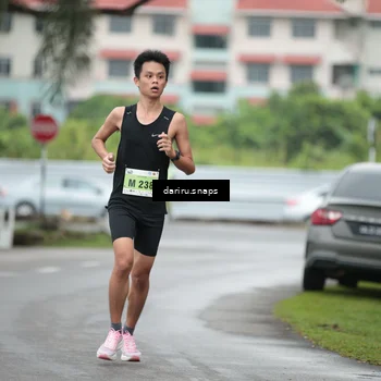 Runner Photo 8546945