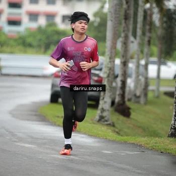 Runner Photo 8546995