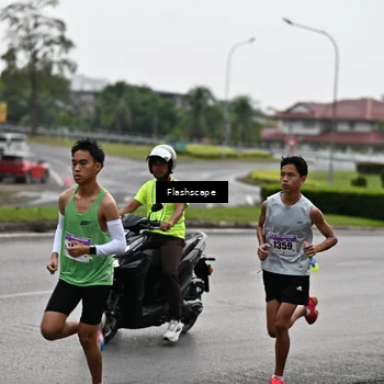 Runner Photo 8547033