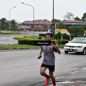 Runner Photo 8547042