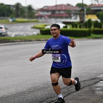 Runner Photo 8547054