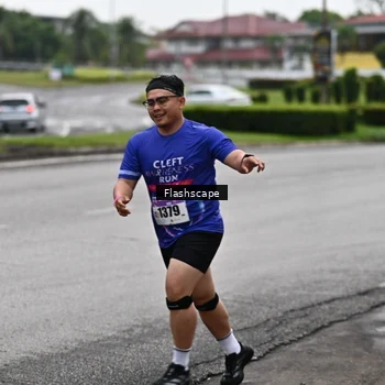 Runner Photo 8547060