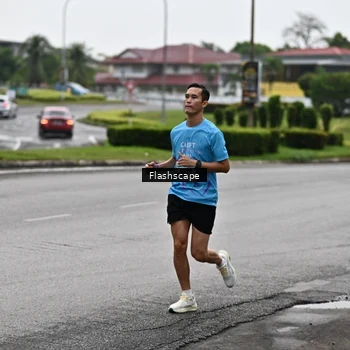 Runner Photo 8547063