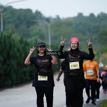 Runner Photo 8547105
