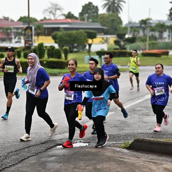Runner Photo 8547107