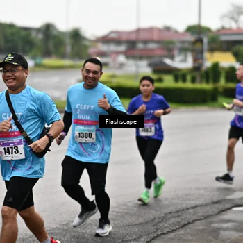 Runner Photo 8547112